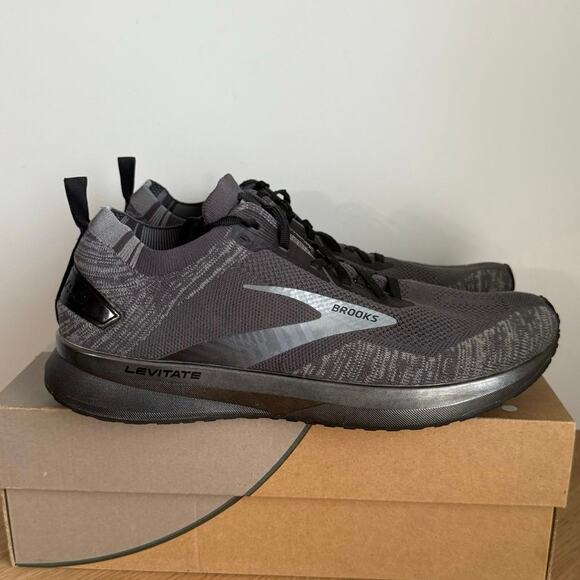 Brooks Levitate 4 Grey/Black Men Running Sneakers- SZ 11 main image 11